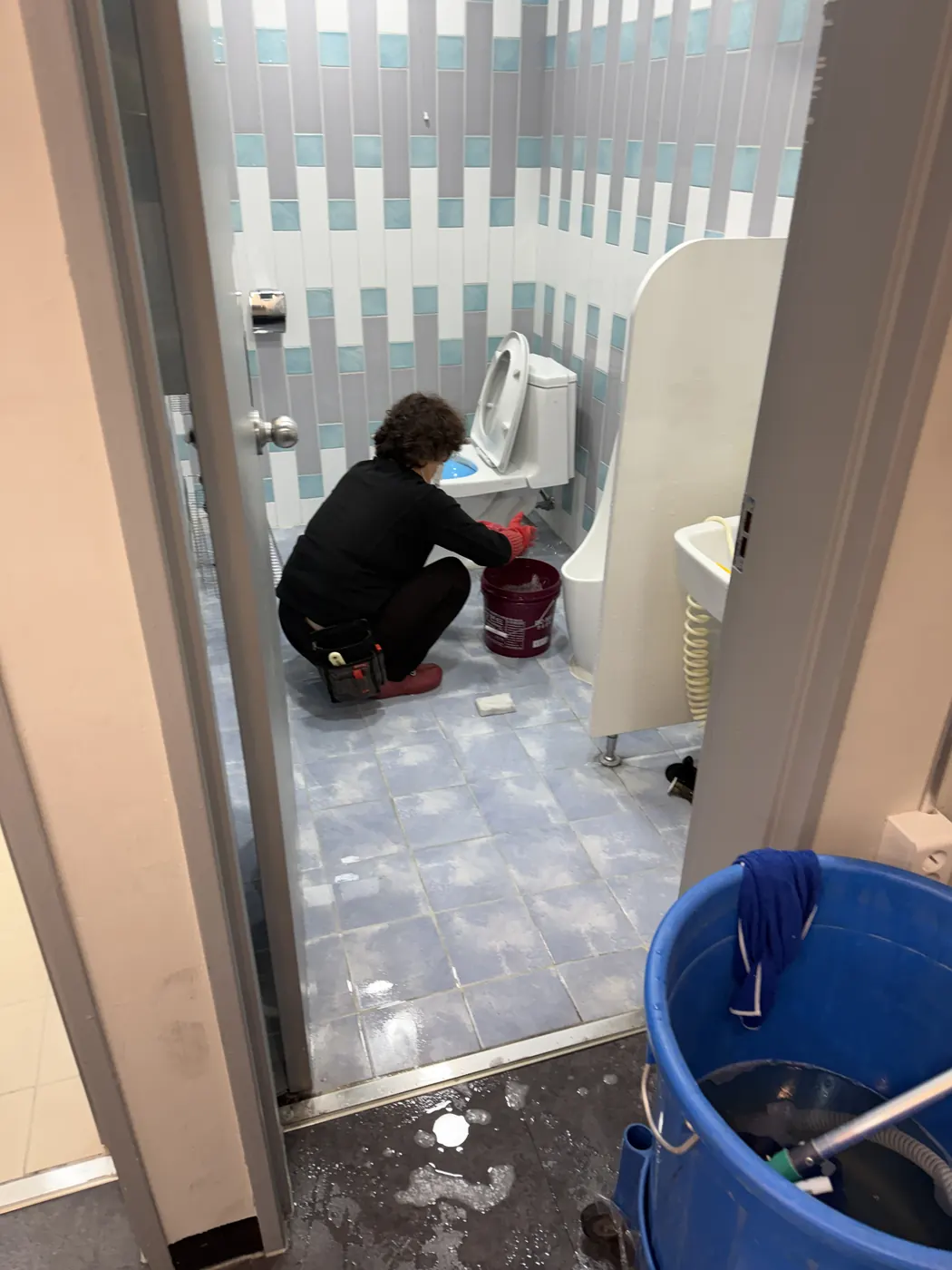 세정 진행 — 안산 단원구 학원청소 현장