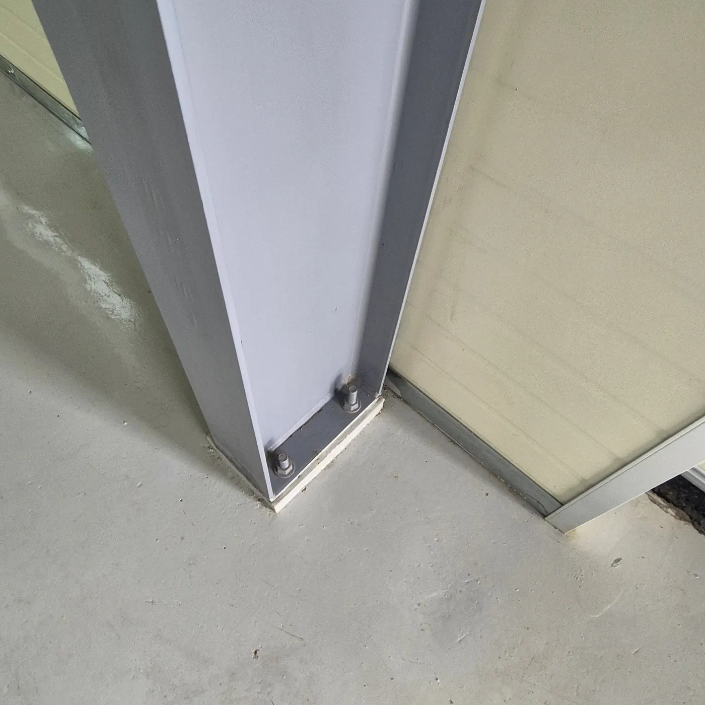 벽면·패널 세정 — 수원 장안구 공장청소 현장