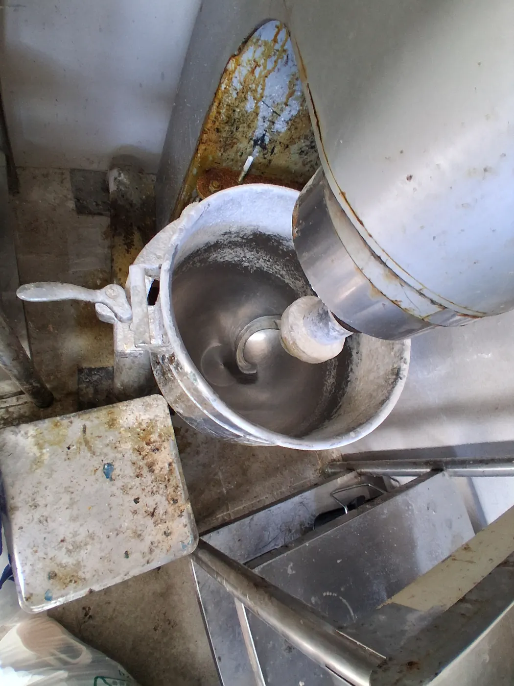 주방 화구·기름때 — 수원 장안구 식당청소 현장