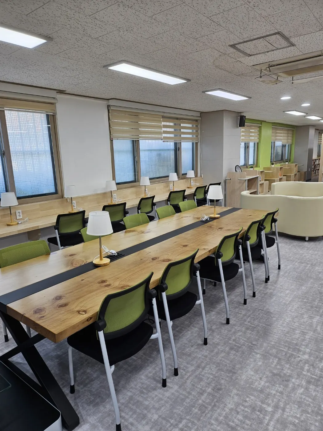 주암동 학교청소 시공 현장 — 교실 마감