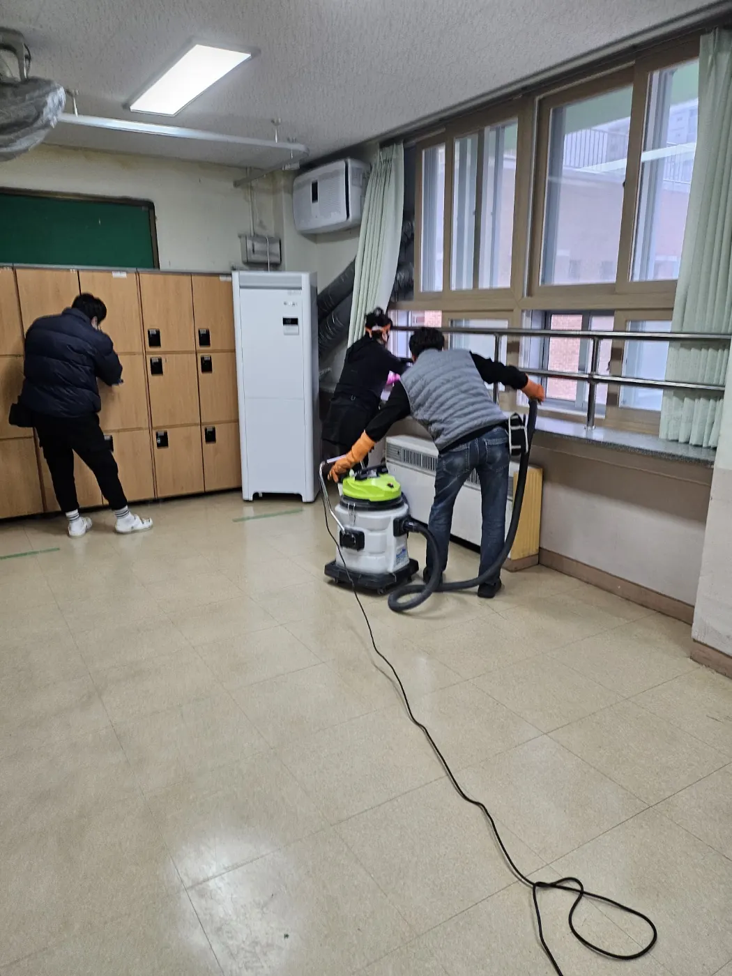 세정 진행 — 안산 단원구 학교청소 현장